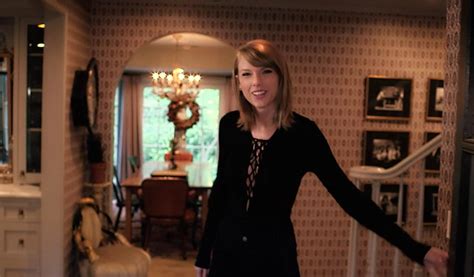 Taylor swift at home - Jul 31, 2023 · Taylor sang their lives: Swift helped as they faced haters, grieved, grew up, fans say. On the third night of Taylor Swift’s marathon of SoFi Stadium shows for her sold-out Eras tour, fans ... 